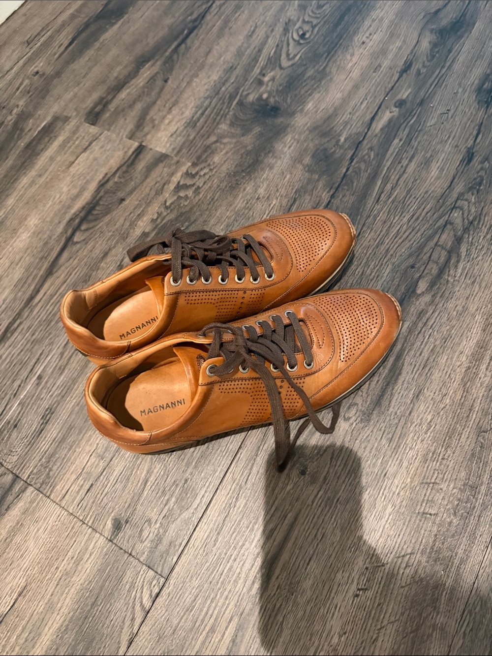 Magnanni Men's Cognac Leather Perforated Lace-Up Sneakers